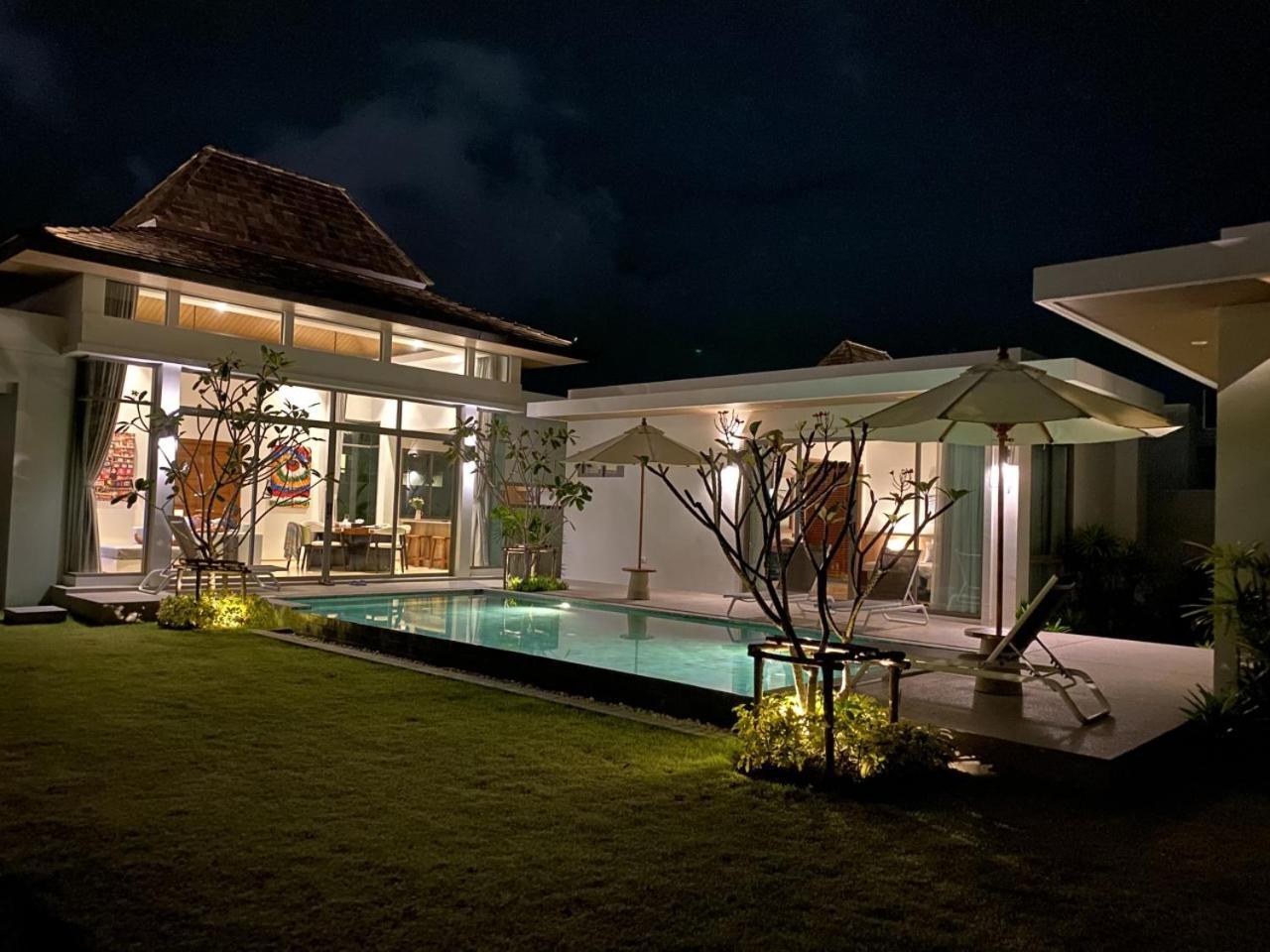 Luxury Villa Serenity In The Heart Of Bangtao ถลาง ภายนอก รูปภาพ